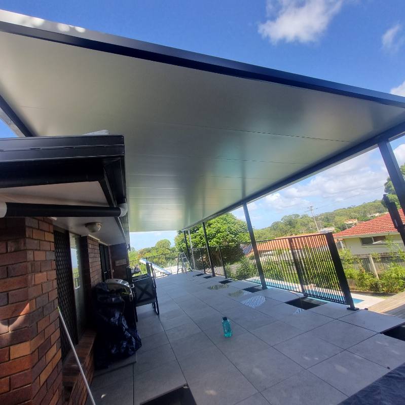 Insulated patio ceiling detail
